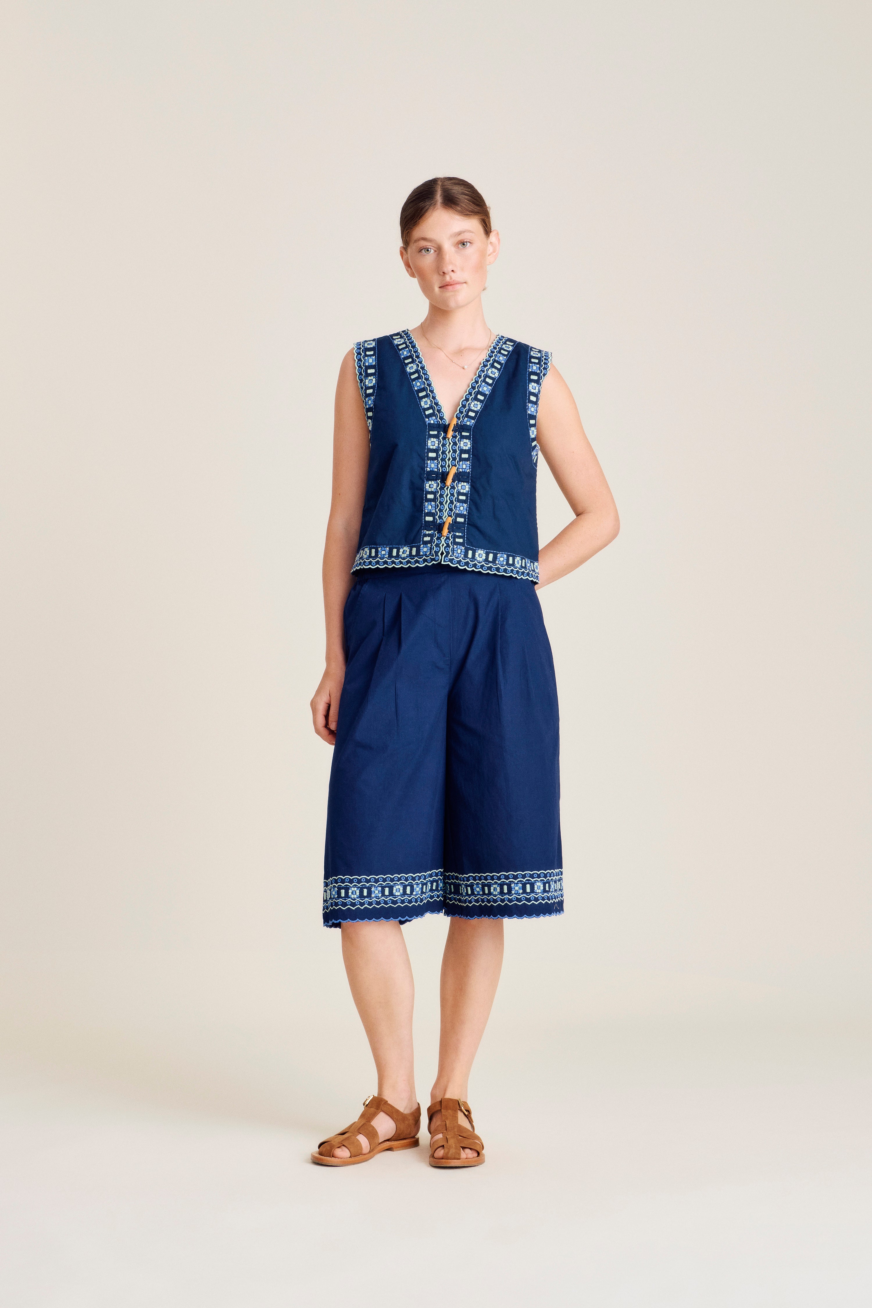 nué notes Araya Vest Vest 499 Navy
