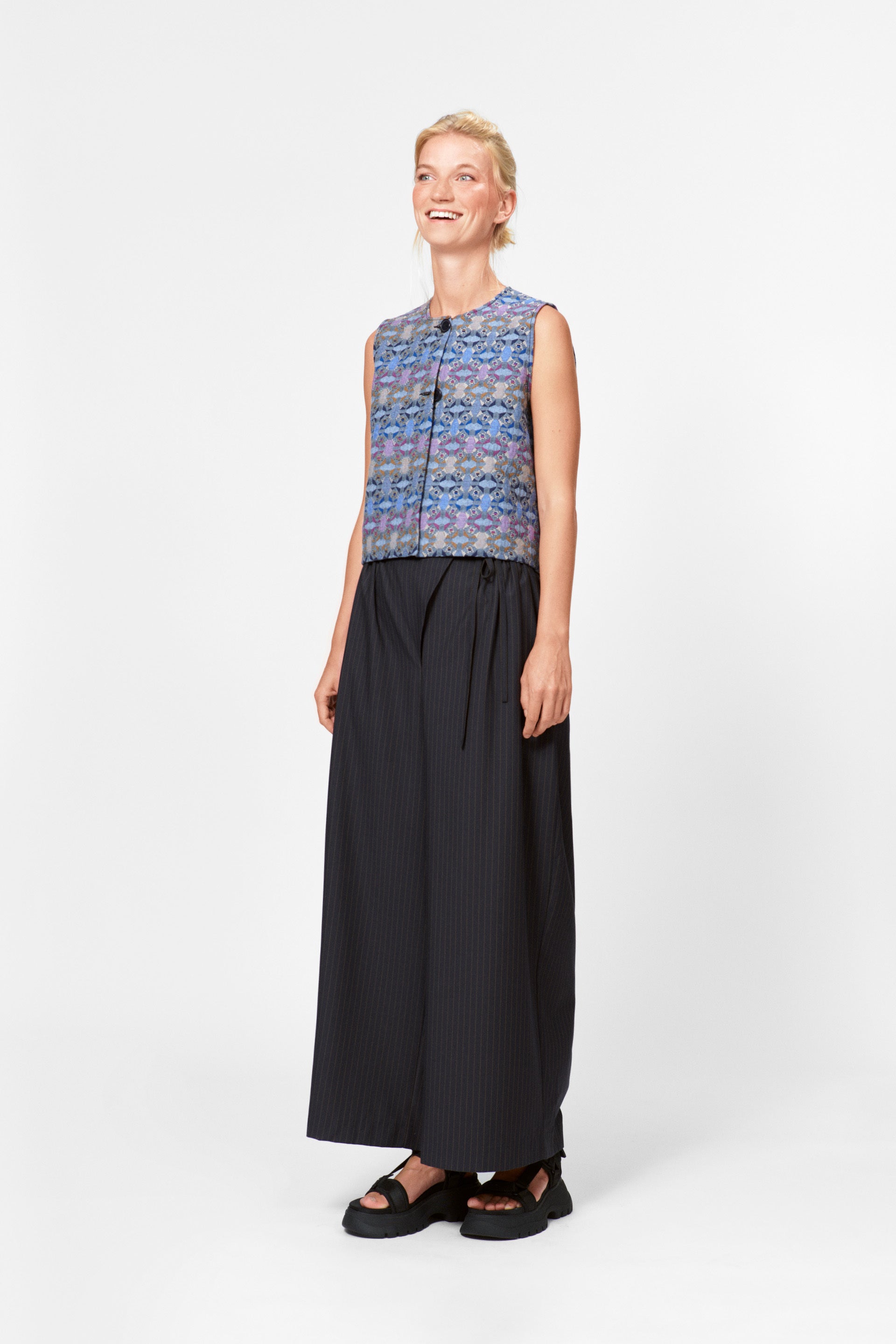 nué notes Baltharzar Pant 940 Black Caramel Stripe