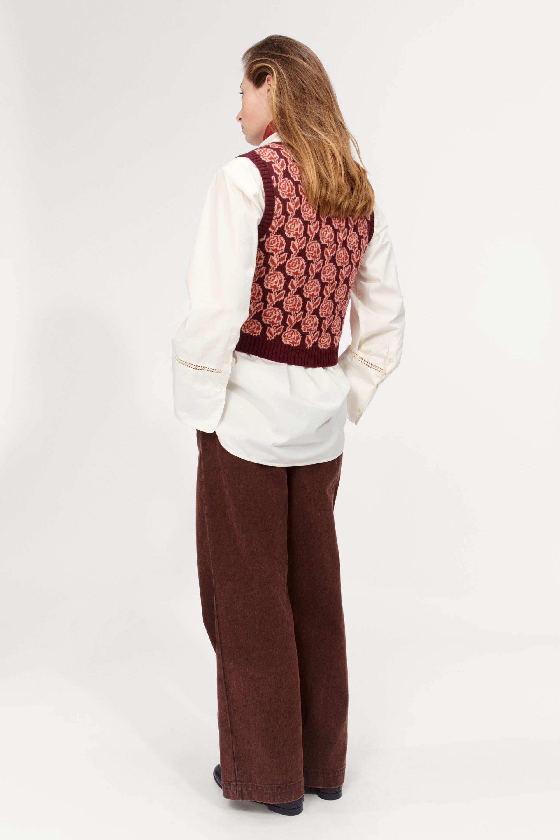 nué notes Cambridge Vest Knitwear 951 Rose Red