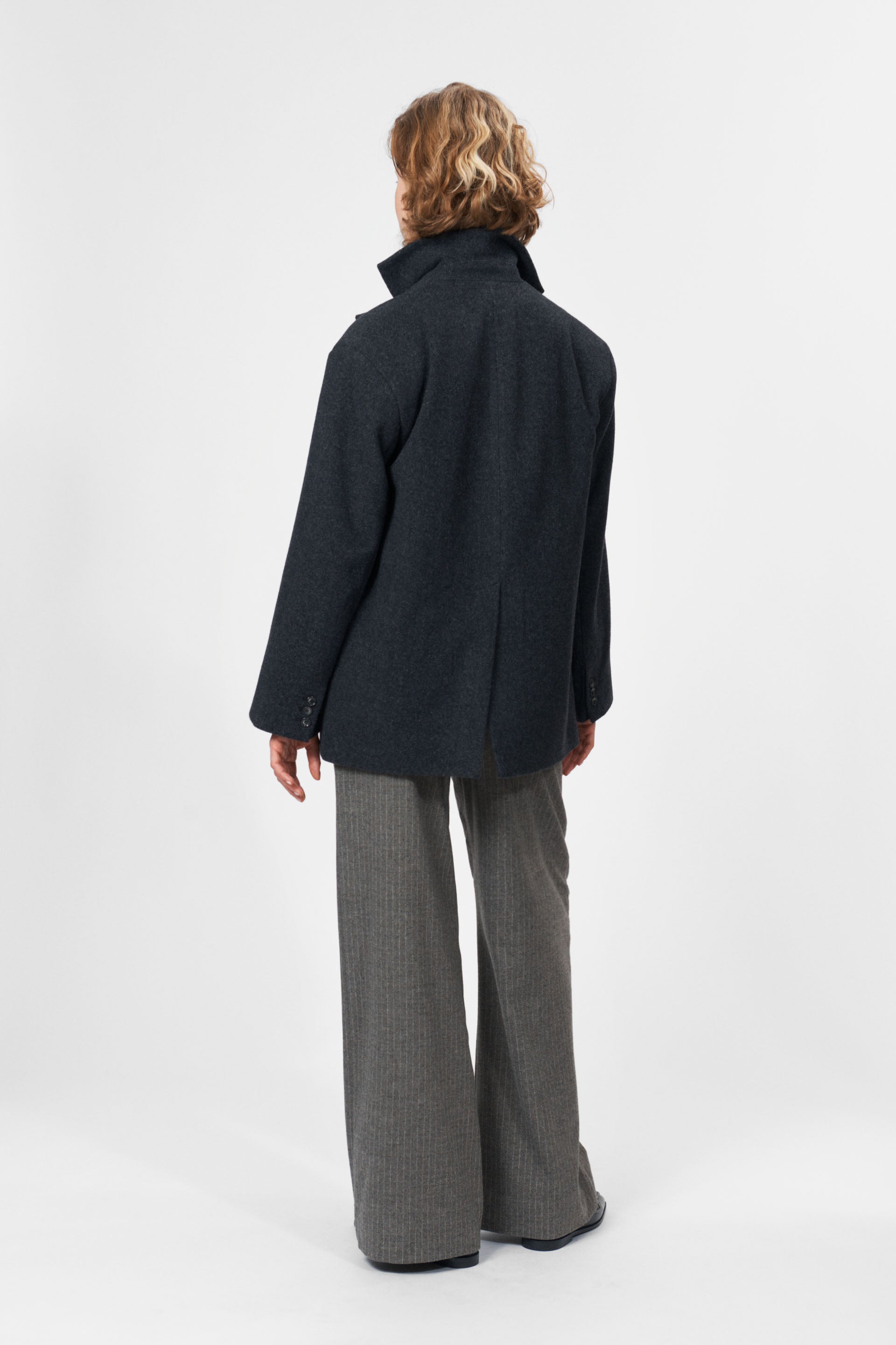 nué notes Ebert Blazer Outerwear 046 Charcoal Grey