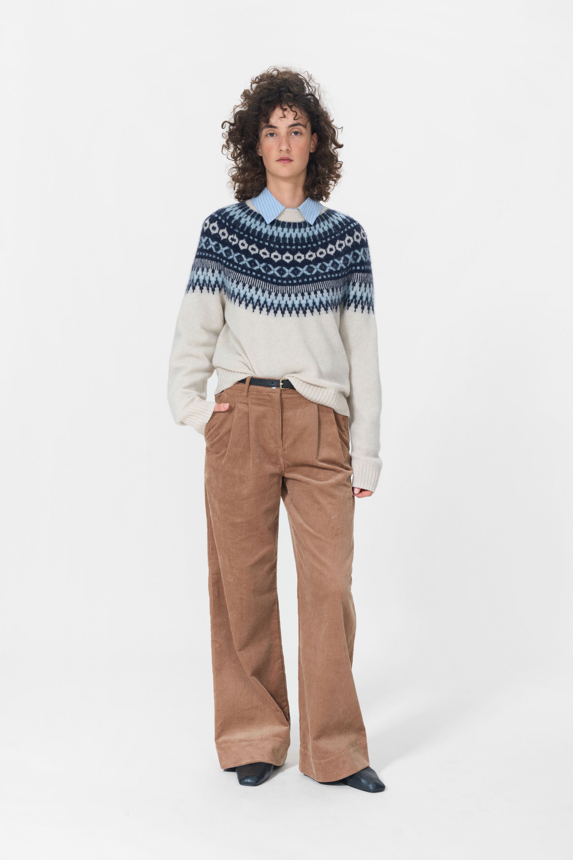 nué notes Edmund Crewneck Crewneck 921 Icy Egret Jacquard