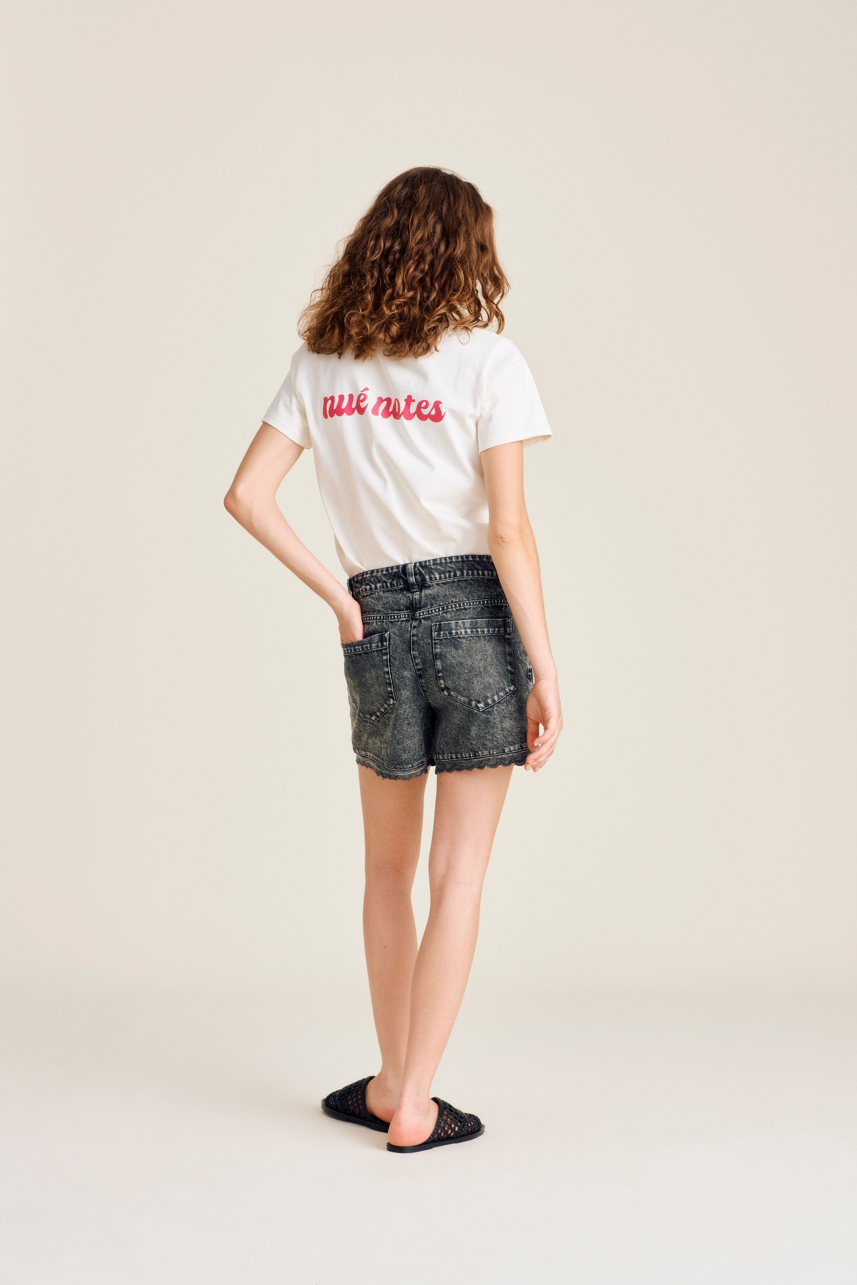 nué notes Elio T-Shirts T-Shirts 077 Egret