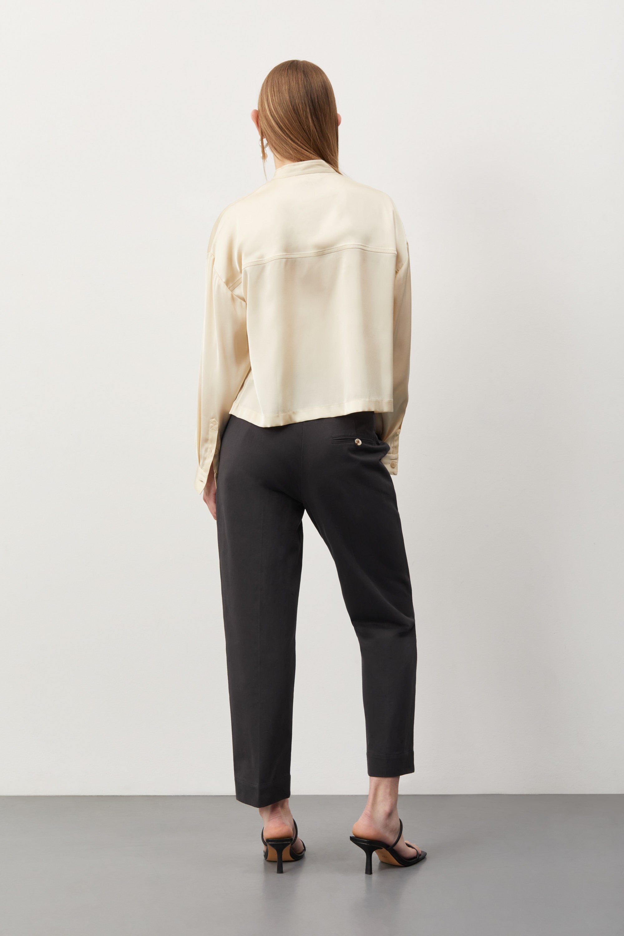 nué notes Ethan Shirt - Light Beige Shirts 144 Light Beige