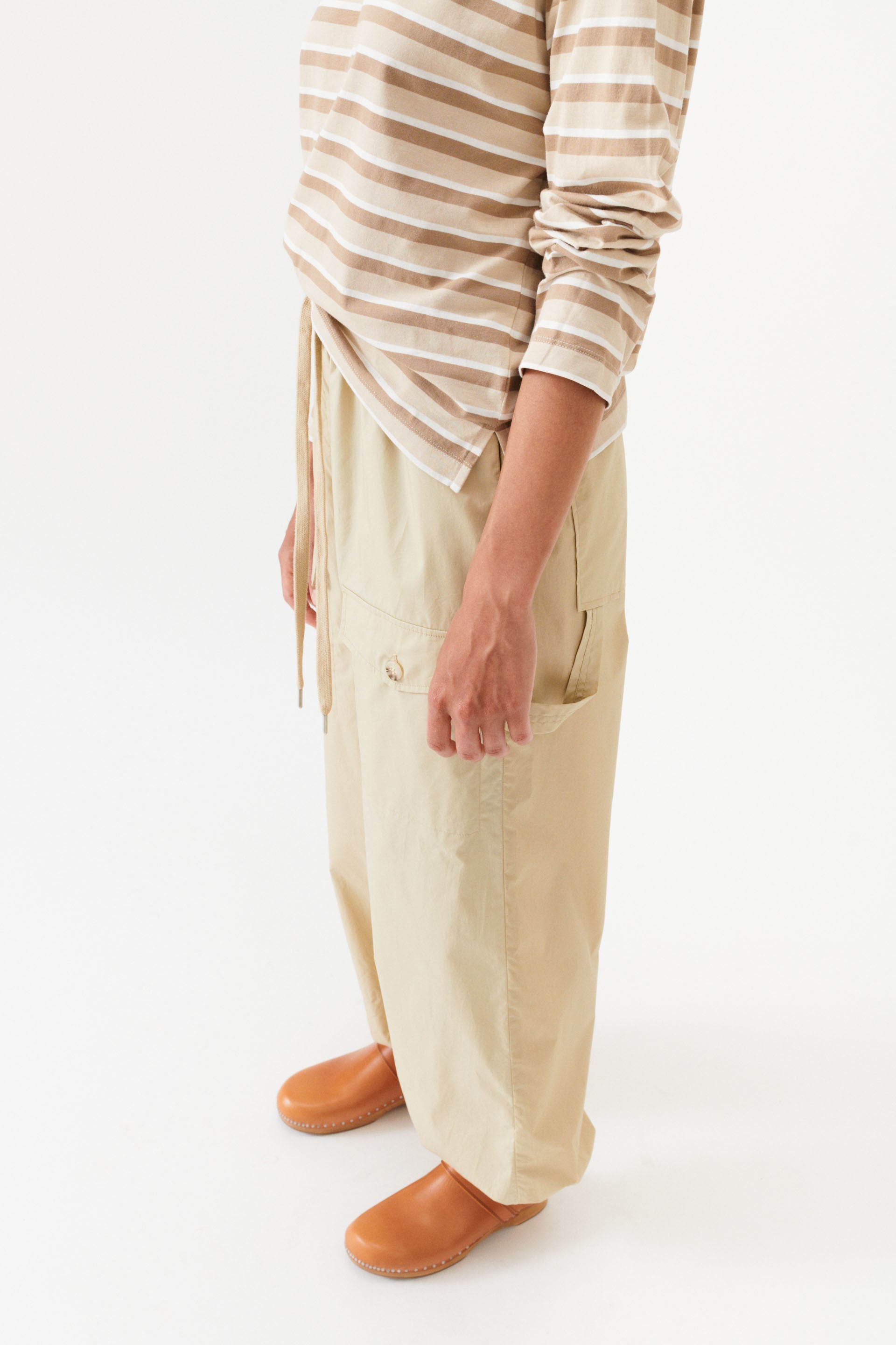 nué notes Jared Pants - Sand 106 SAND