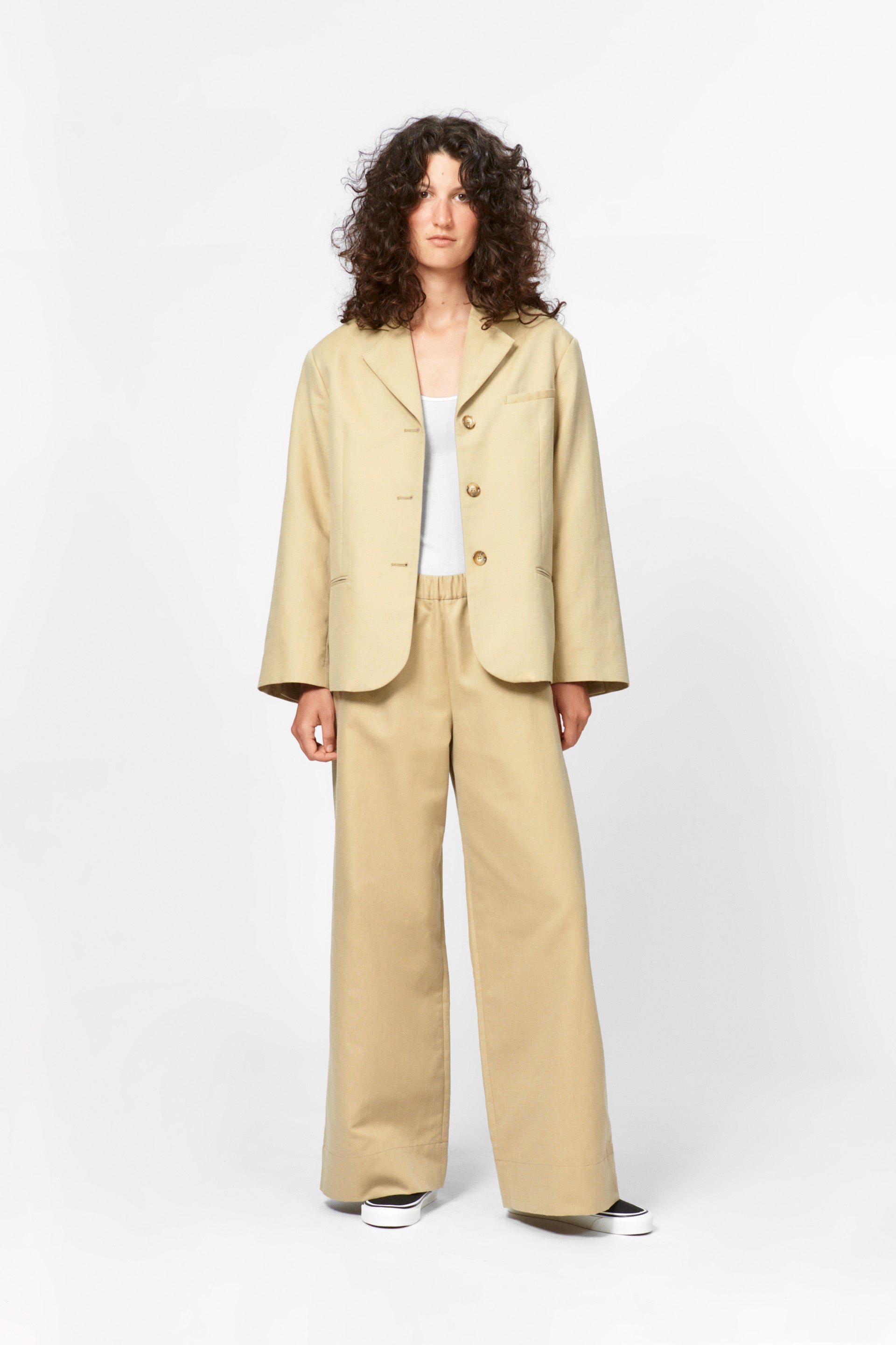 nué notes Jonathan Blazer Outerwear 153 Incense