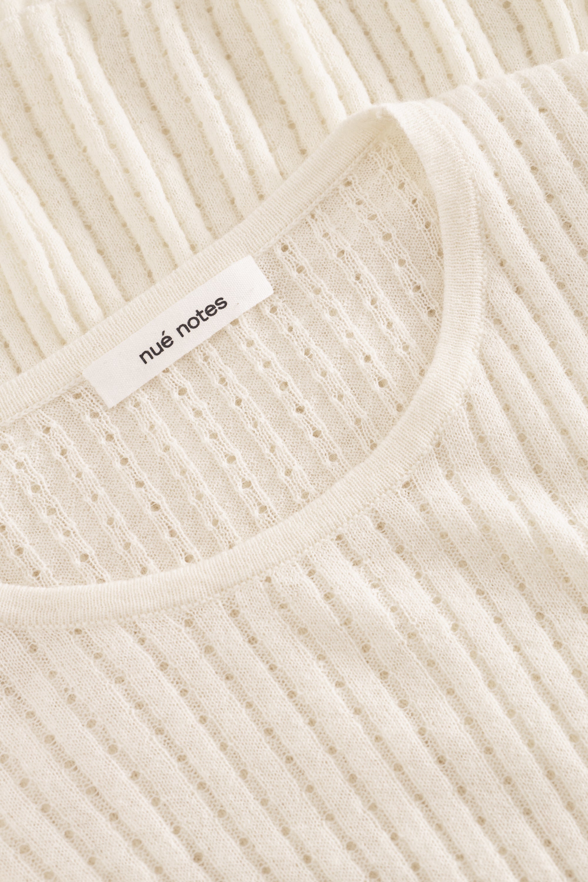 nué notes Magnus Knitwear 007 Egret