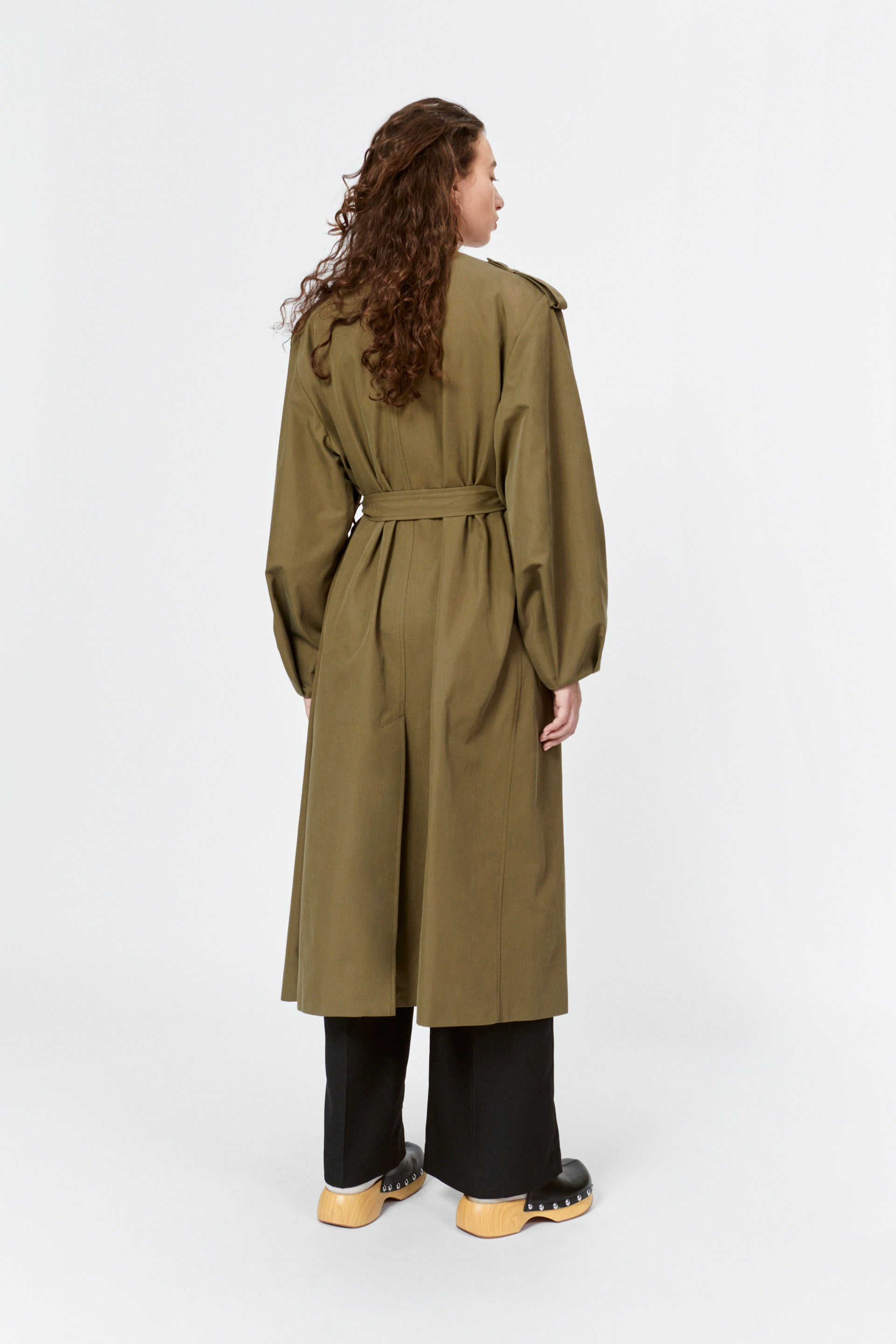 nué notes Nestor Coat OUTERWEAR 641 Army