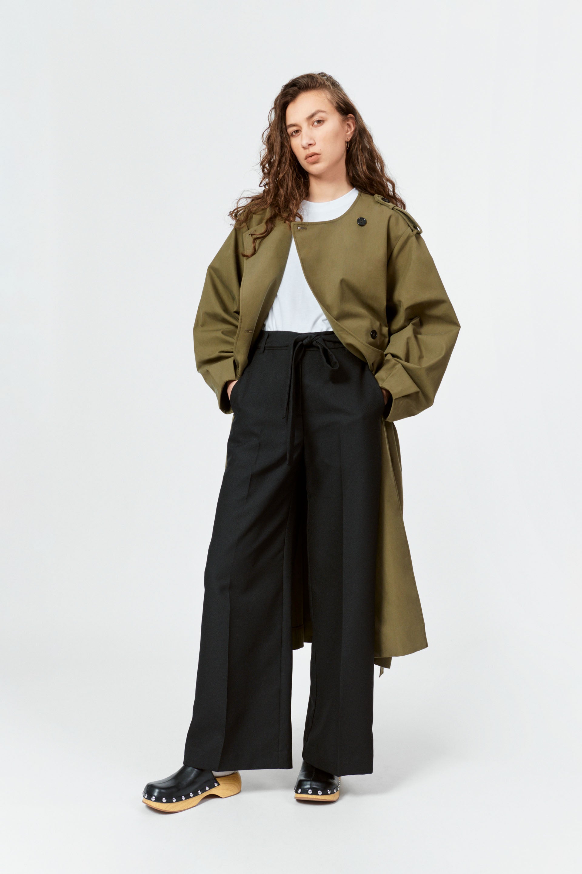nué notes Nestor Coat OUTERWEAR 641 Army