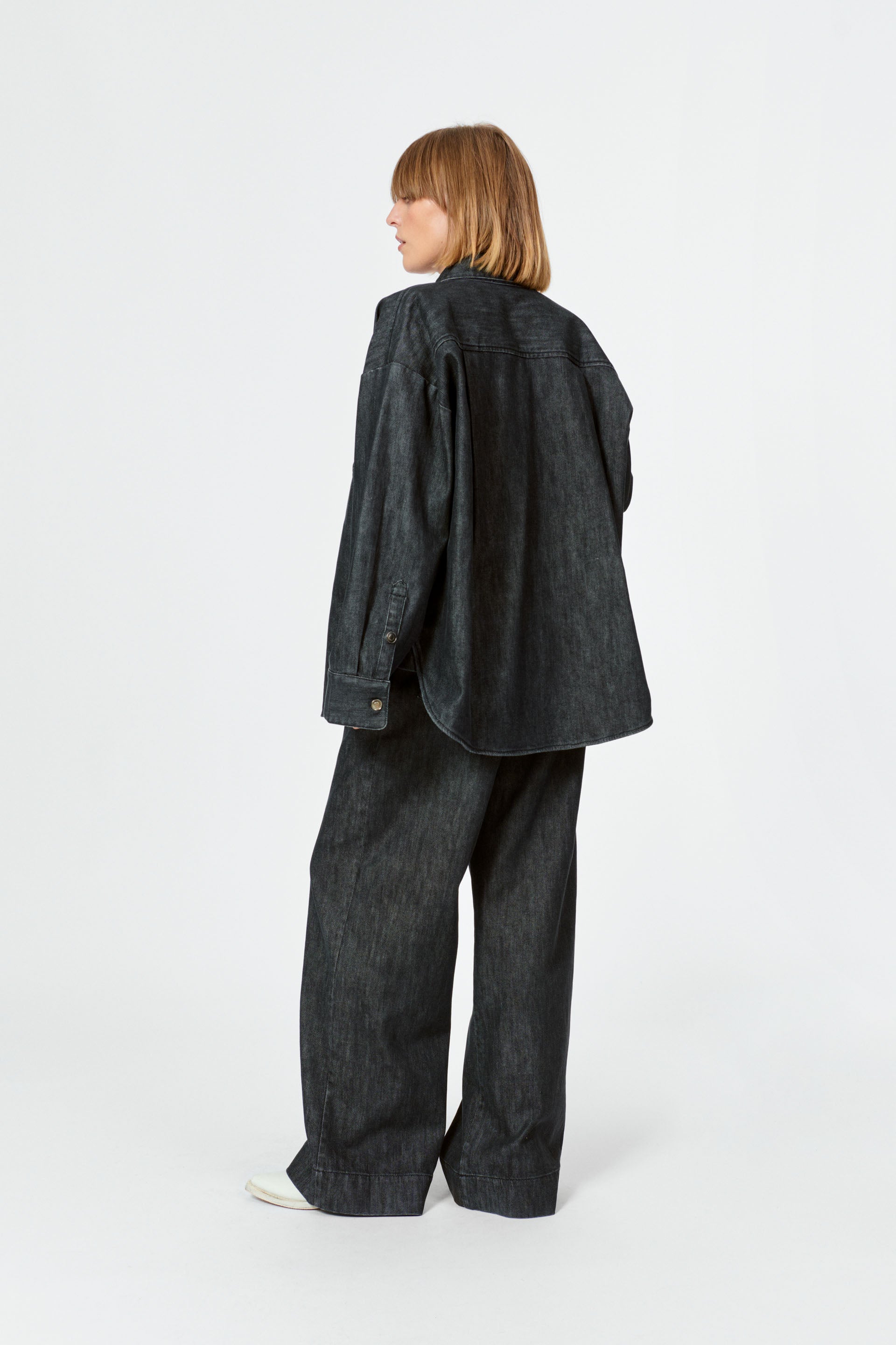 nué notes Russel Pants 046 Charcoal Grey