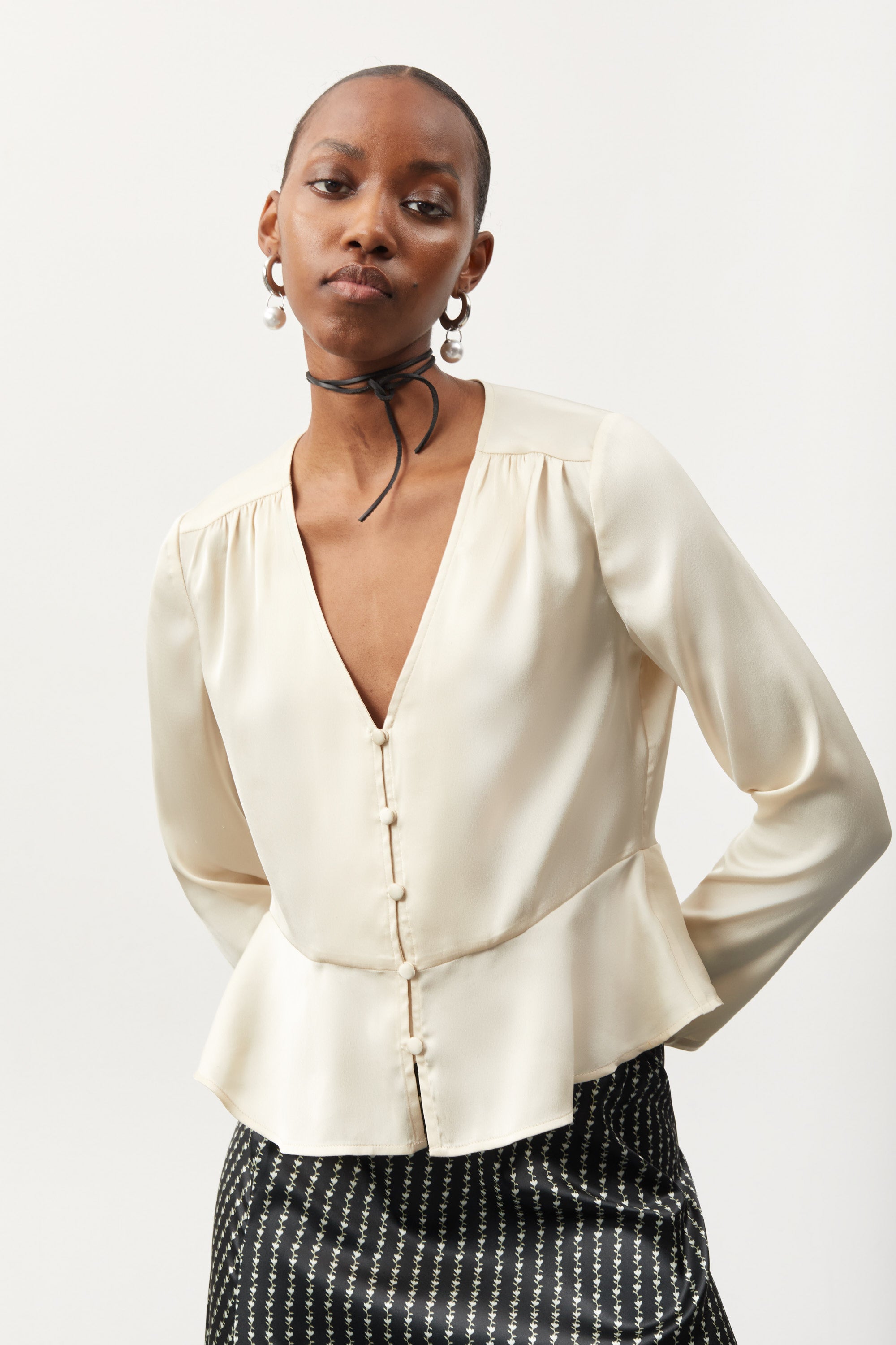 nué notes Sandro Blouse - Light Beige Blouses 144 Light Beige