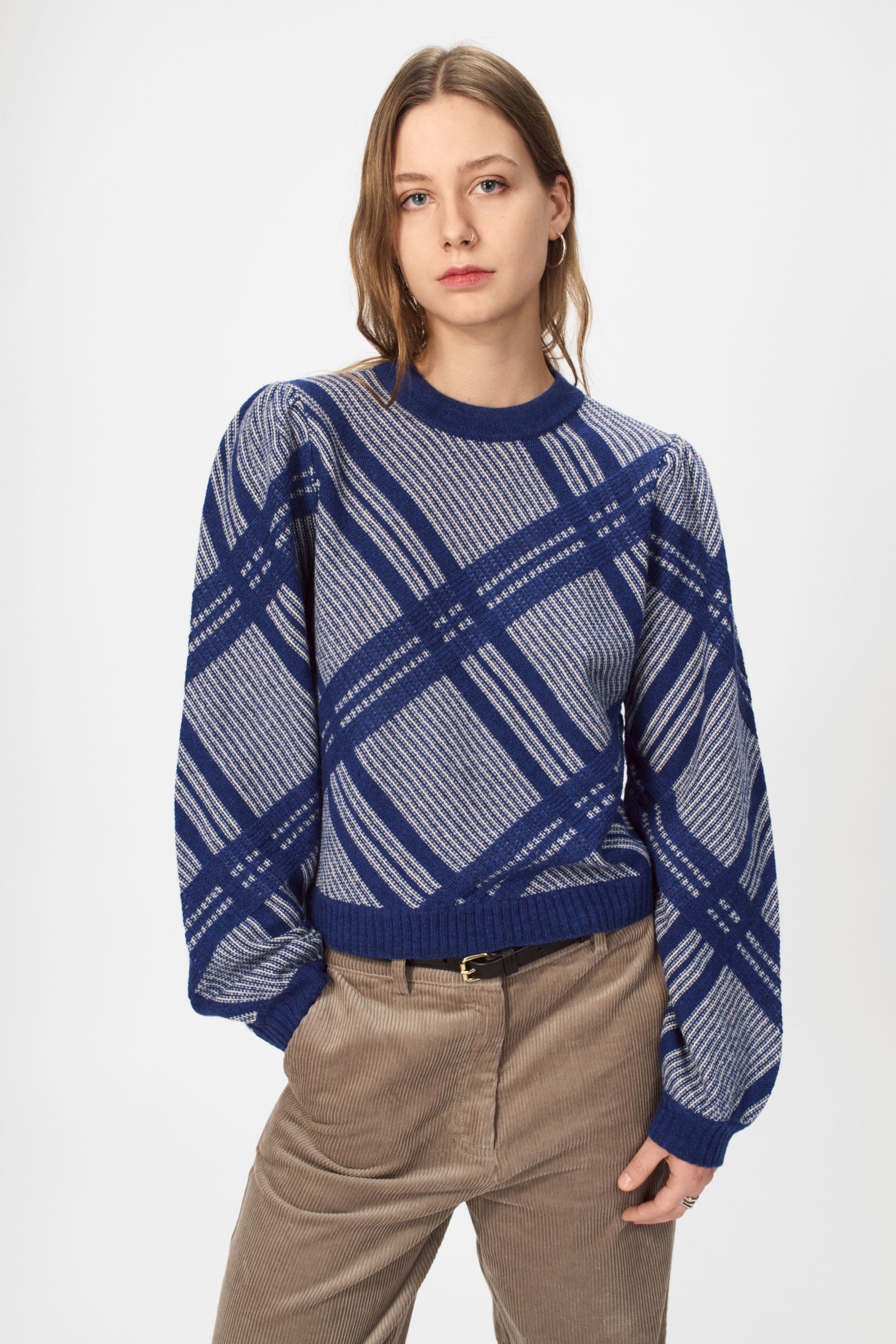 nué notes Vienna Crewneck Crewneck 913 Marine Check