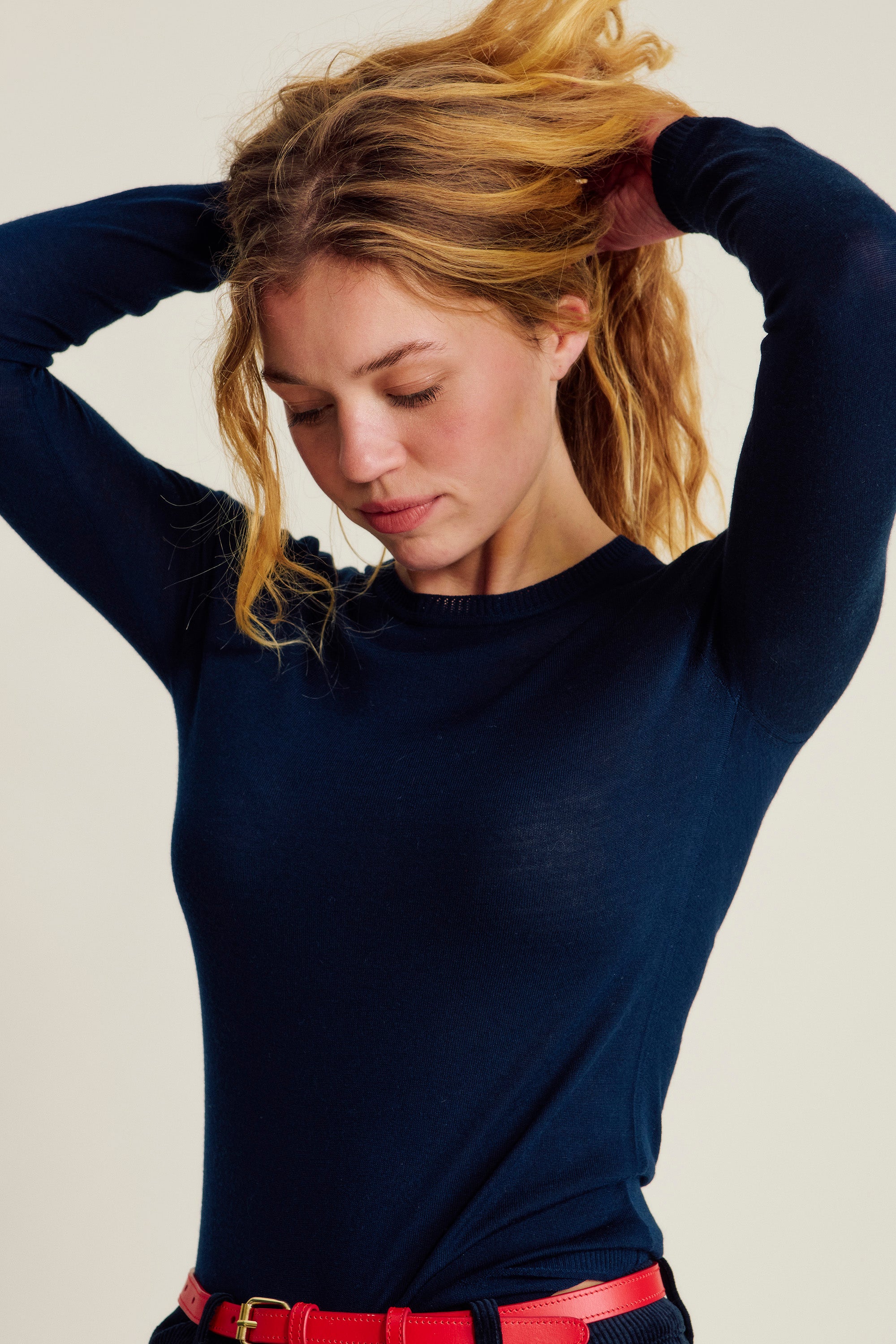 nué notes Davis Crewneck Crewneck 499 Navy