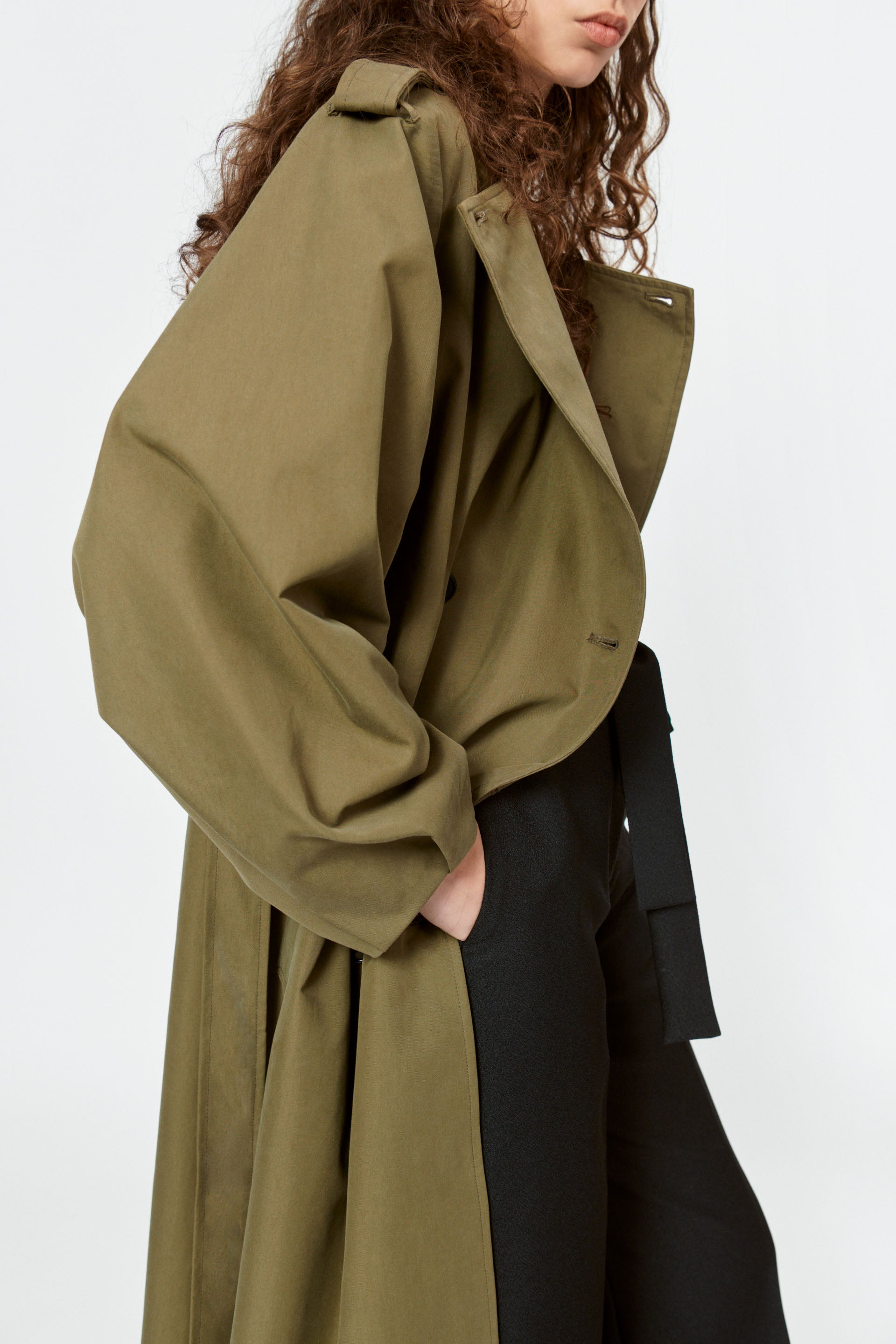 nué notes Nestor Coat OUTERWEAR 641 Army