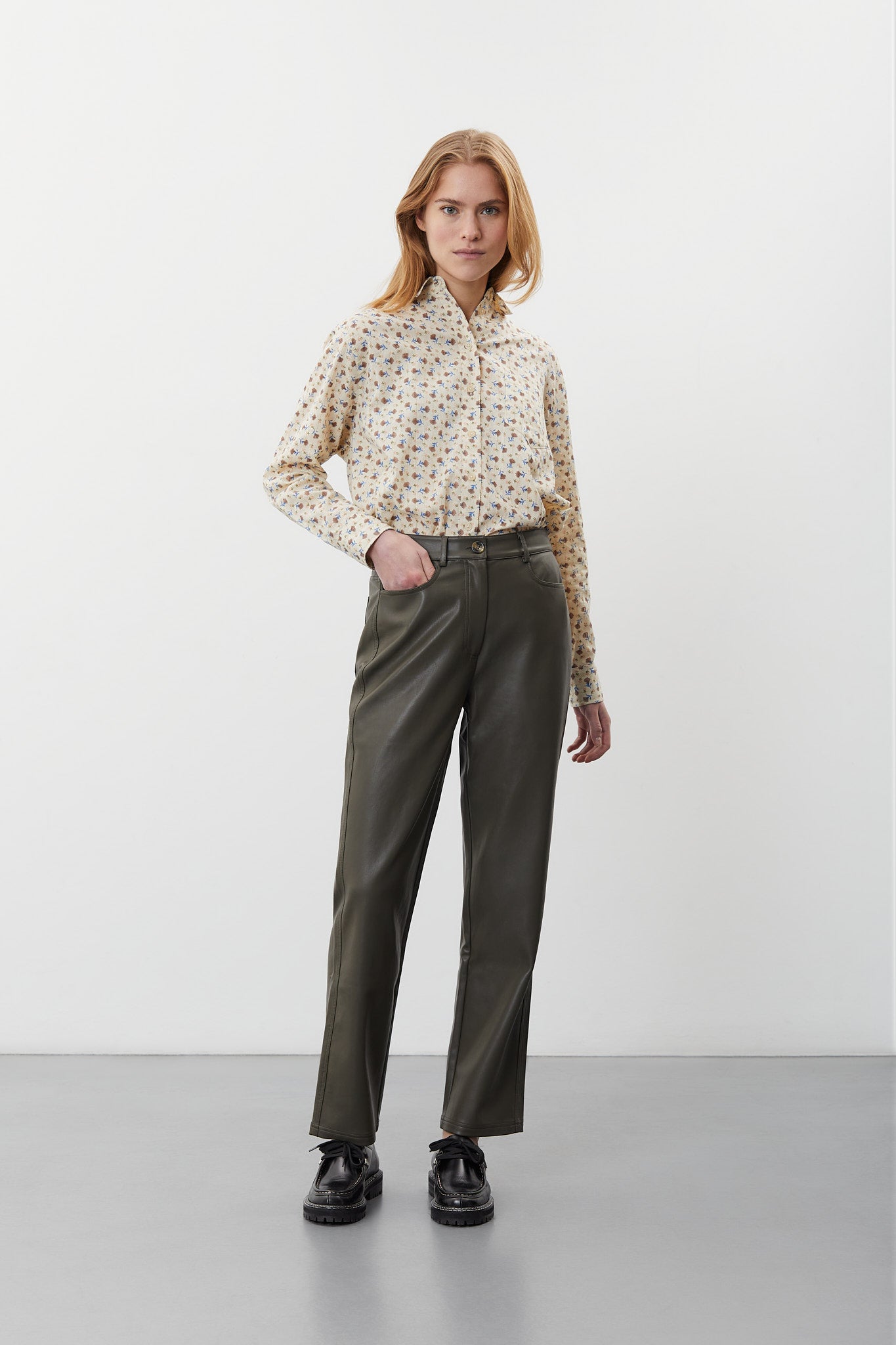 nué notes Robin Pants - Army  641 Army