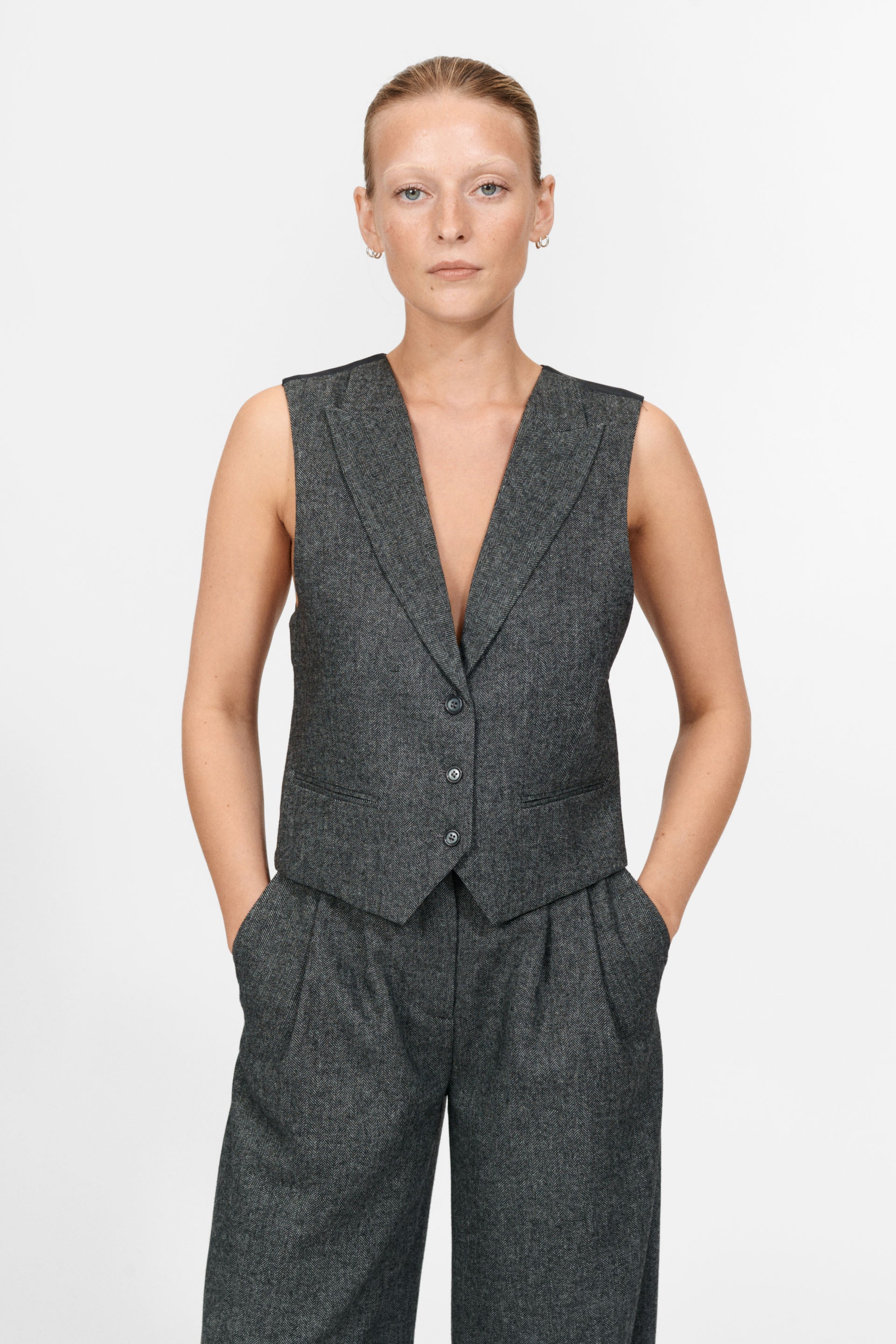 nué notes Vancouver Vest Outerwear 930 Dark Grey Melange