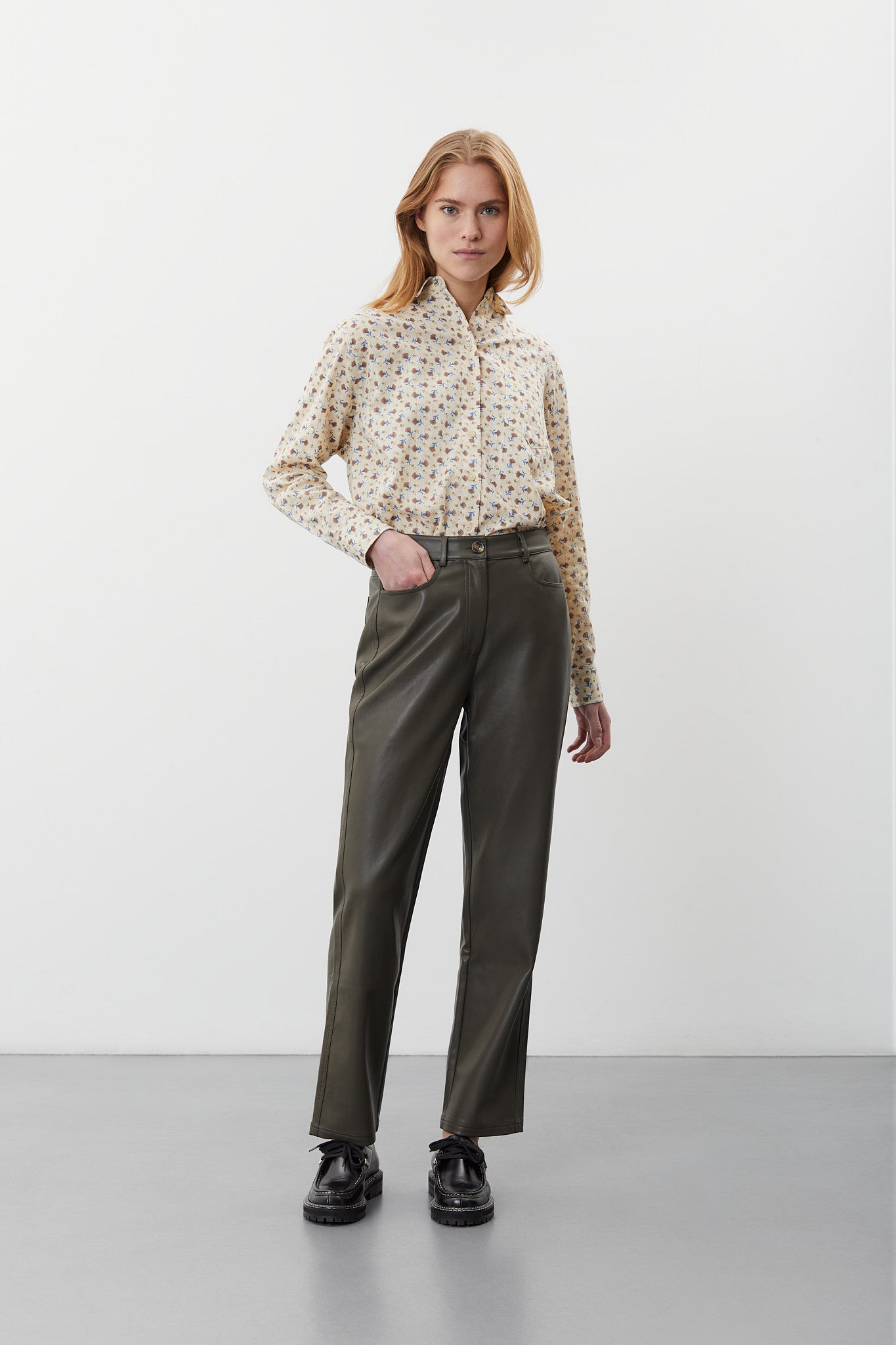 nué notes Robin Pants - Army PANTS 641 Army